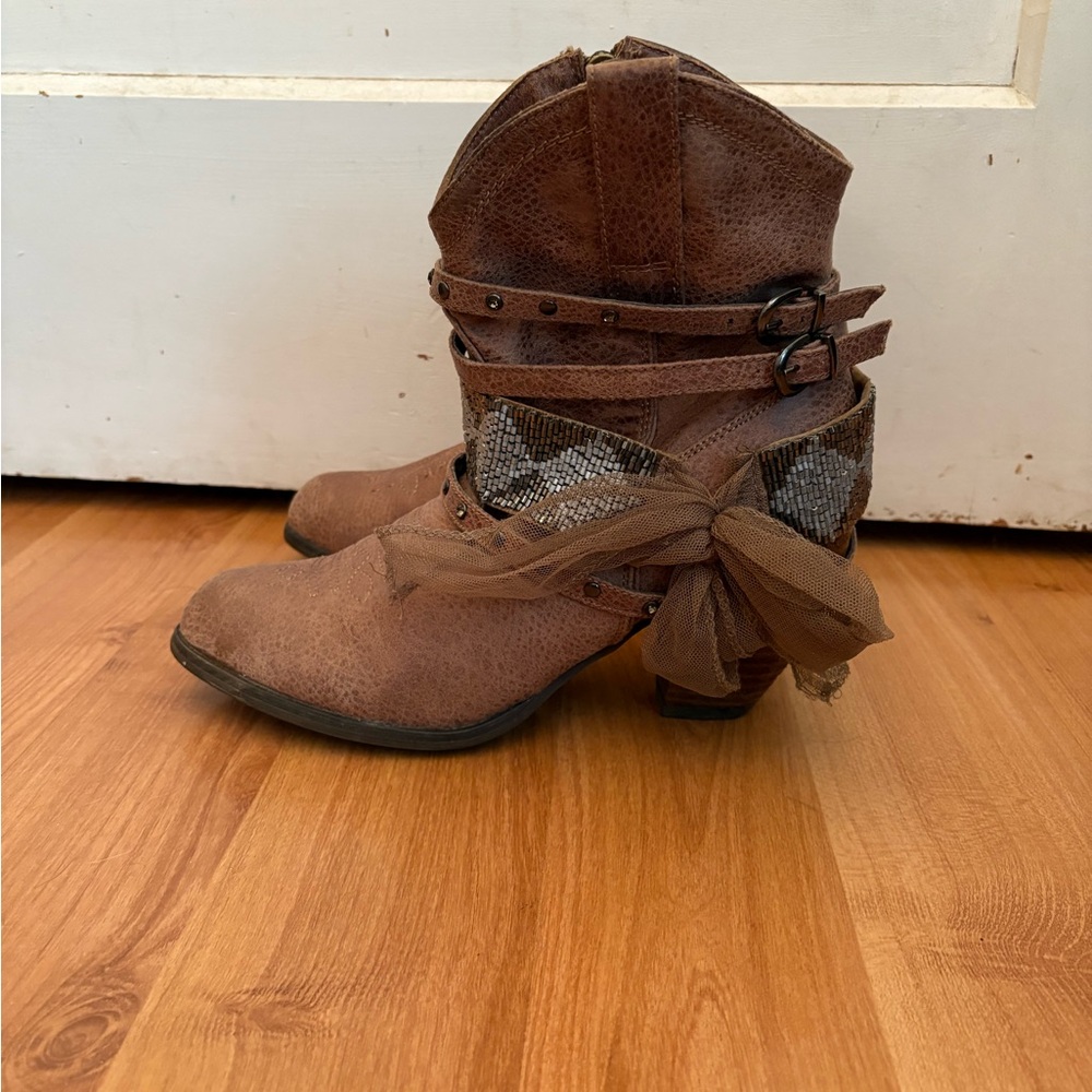 Women’s Not Rated Brown Ankle Boots👢
